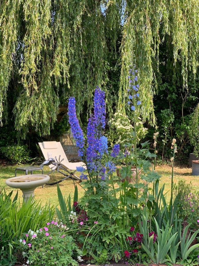 Corner House Luxury Bnb Little Dunmow Exterior foto